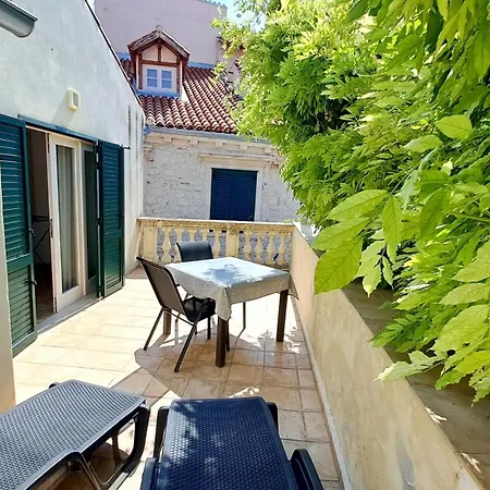Apartment Medulic & Sibenik