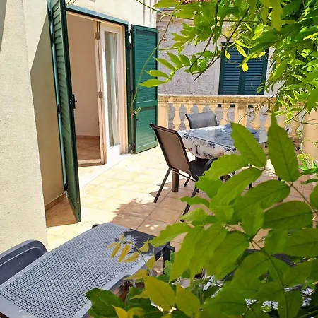 Medulic Palace & Appartement Šibenik
