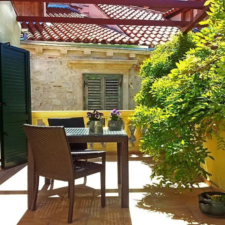 Apartment Medulic & Sibenik