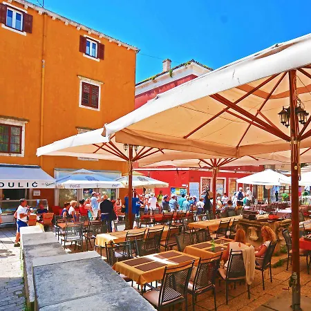 メドゥリツ パレス ルーム ＆ アパート シベニク