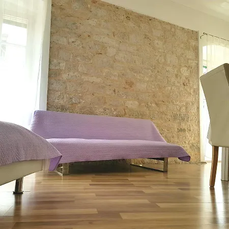 メドゥリツ パレス ルーム ＆