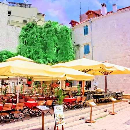 メドゥリツ パレス ルーム ＆ シベニク