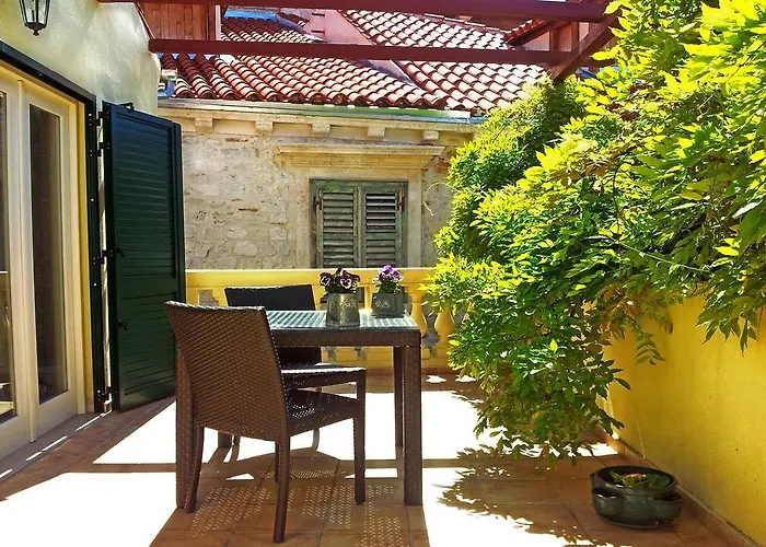 Apartament Medulić Palace Rooms&apartments Szybenik