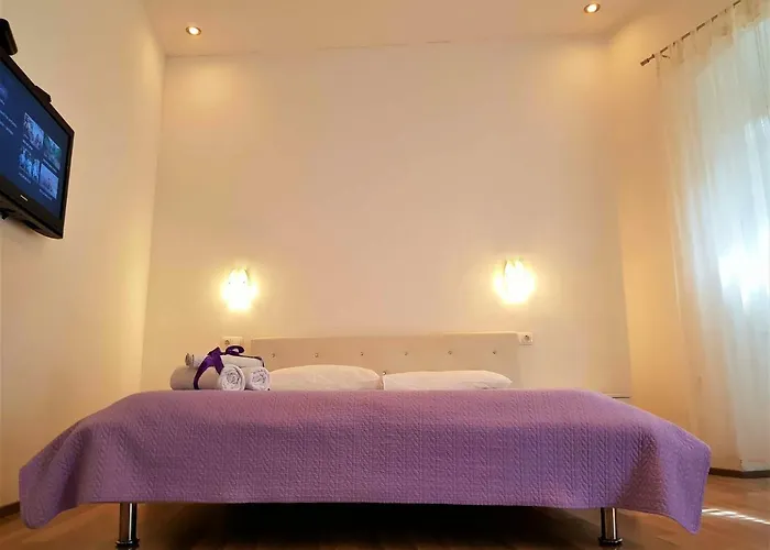 Medulić Palace Rooms&apartments Szybenik